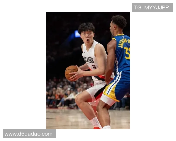 周琦在国际赛场上的崛起与挑战：从青涩新星到篮球巨星的成长之路