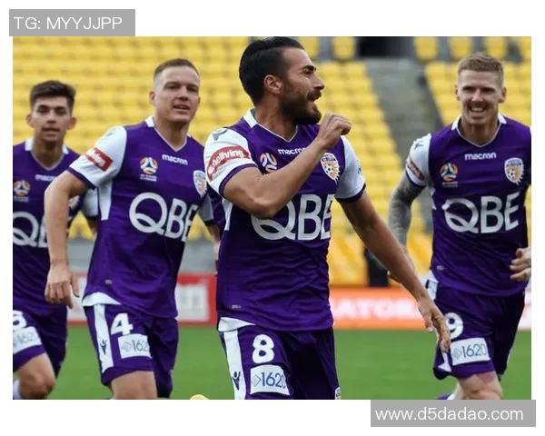 墨尔本城与帕斯的激烈对决谁能在这场比赛中笑到最后