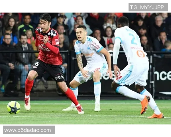 甘冈主场迎战大巴黎能否打破强队魔咒争取宝贵积分