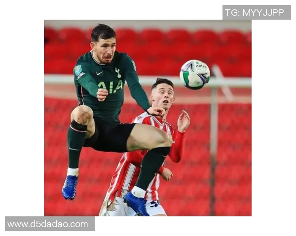 阿特拉斯与克雷塔罗激战正酣球迷期待精彩对决与精彩进球